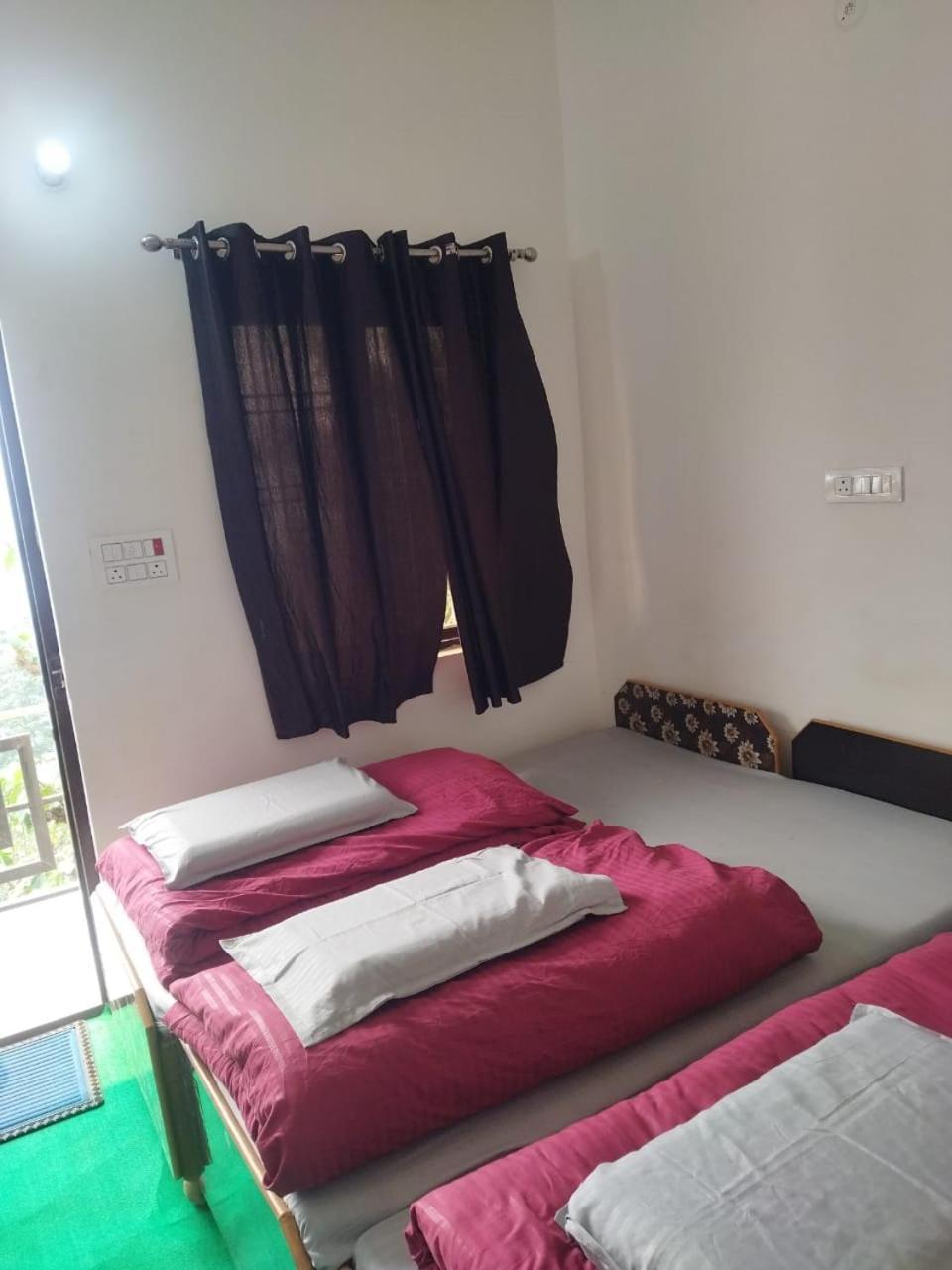 Hotel Narayana Residency Gupta Kāshi Exterior foto